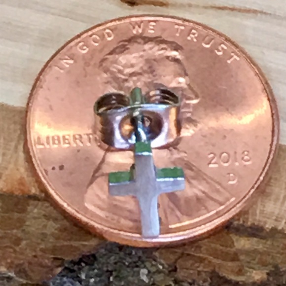 Minimalist Silver Cross Earrings - Picture 5 of 8